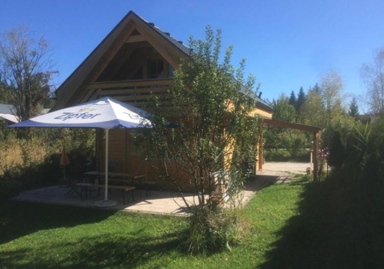 Faaakersee Familyhouse - mit PrivatStrand-Seeblick only Sa-Sa House in Villach