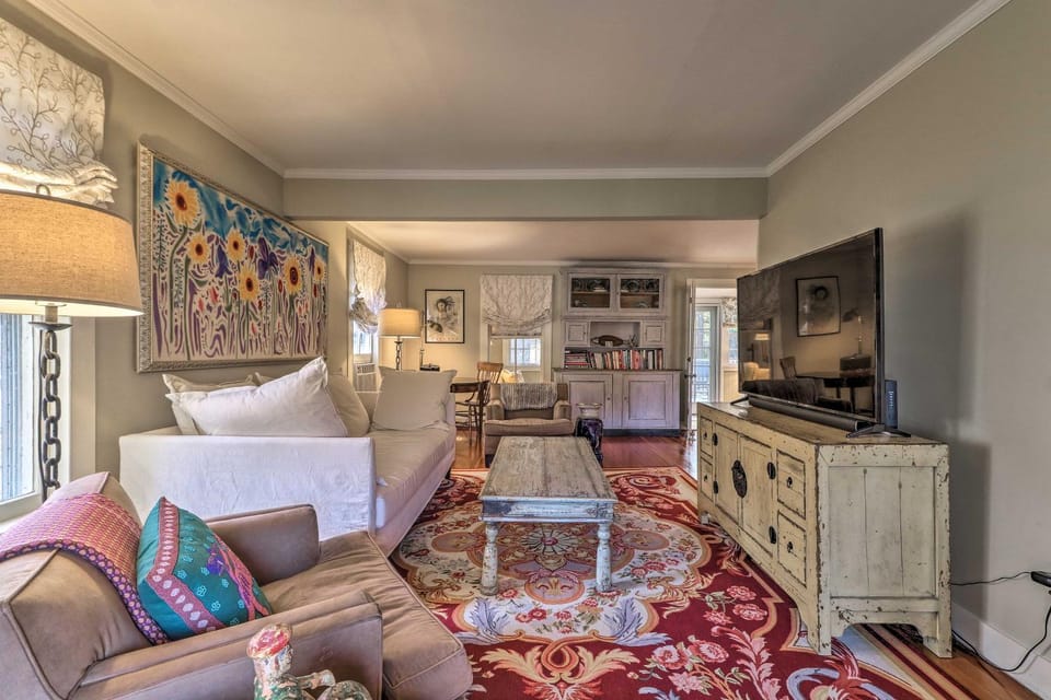 Cozy Litchfield House w/ Fenced-In Yard & Fire Pit House in Litchfield County