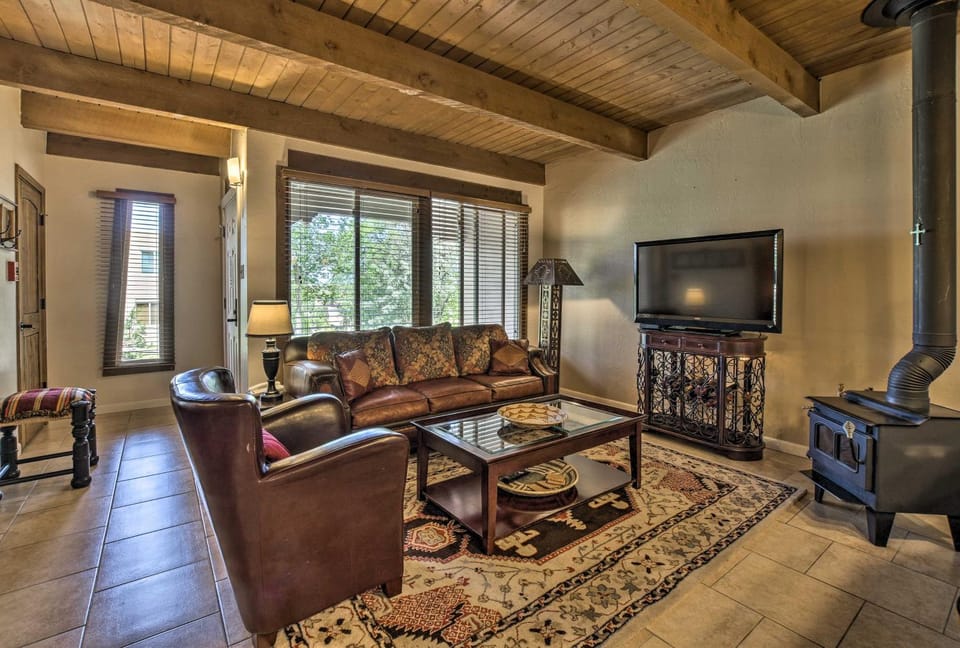Walkable Adobe-Style Abode w/ Community Amenities! House in Santa Fe