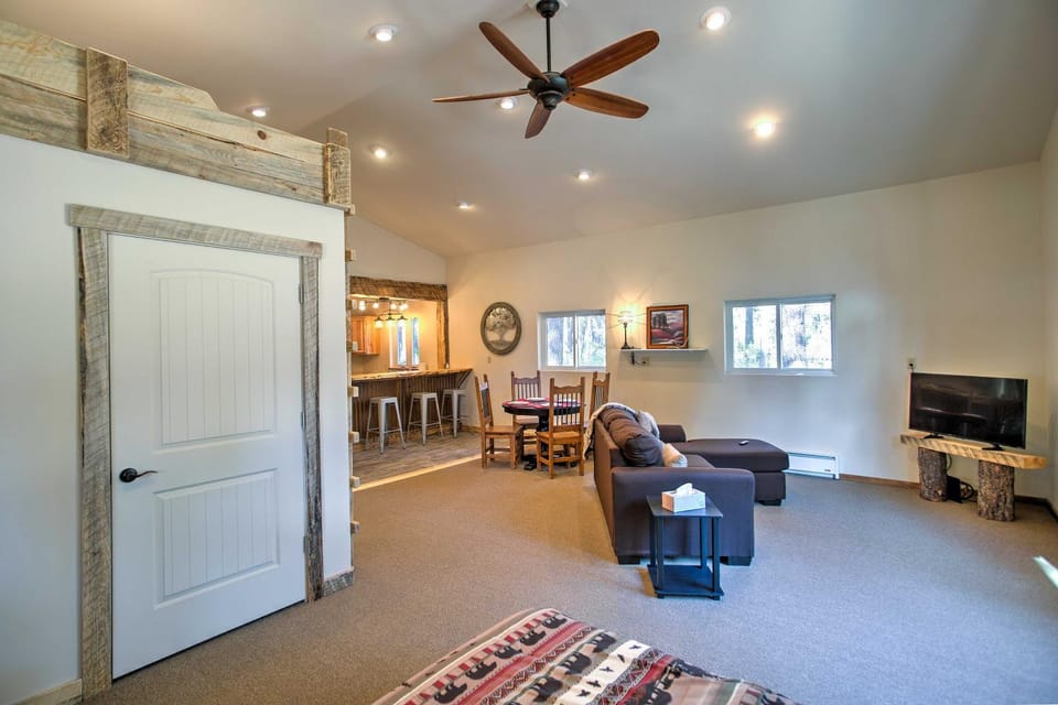 Mancos Cabin Rental on 80 Acres w/ Mountain View! Cabin in Colorado