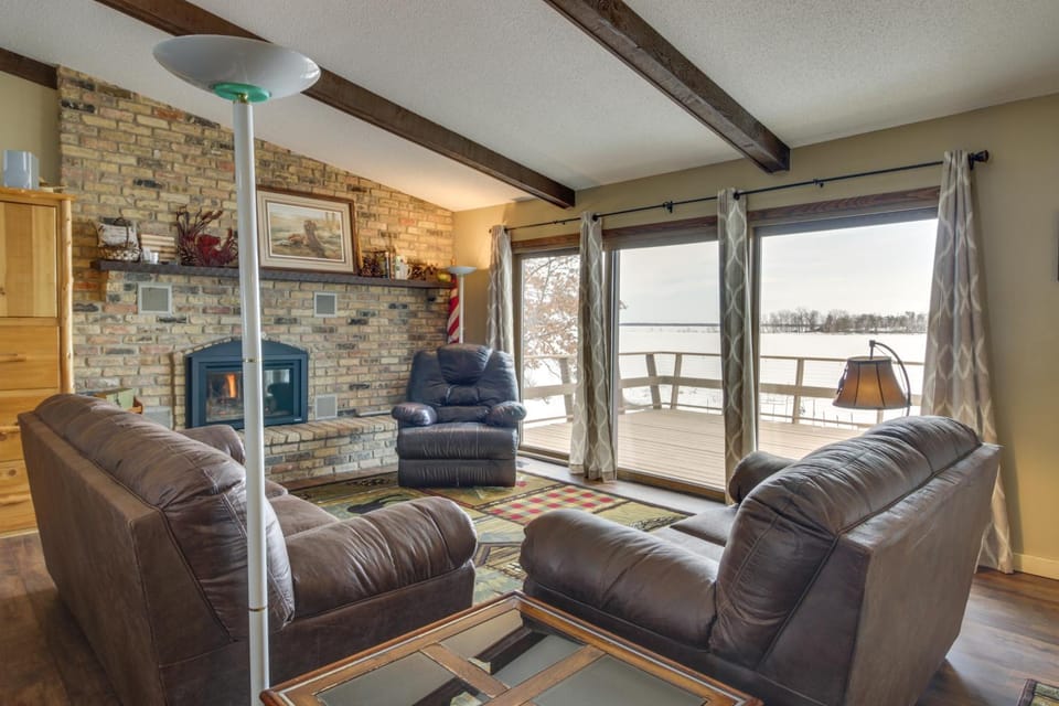 Breezy Point House w/ Dock on Pelican Lake! House in Breezy Point