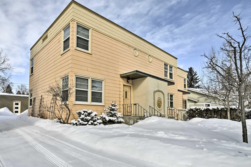 Walk to Dtwn Bozeman: Townhome w/ Fast WiFi House in Bozeman