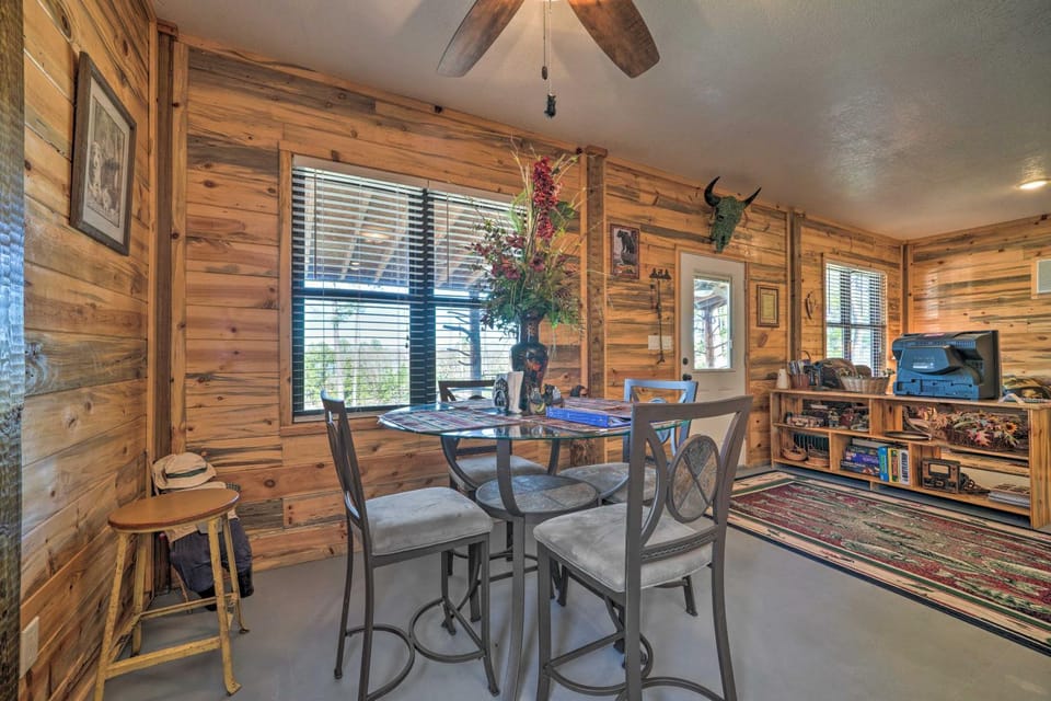 'Sardis Serenity' 1 BR Clayton Cabin w/ Lake View Cabin in Oklahoma