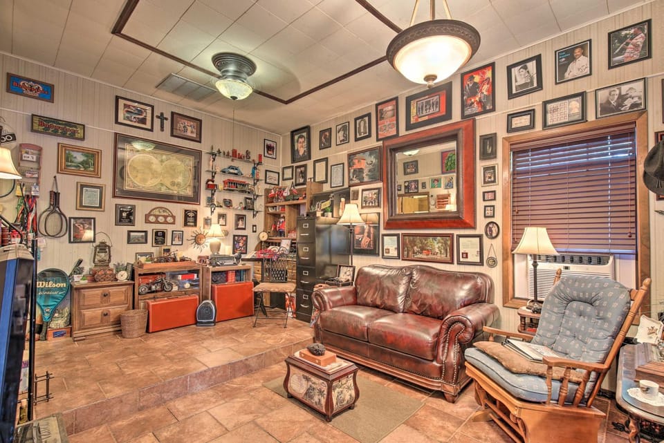 San Antonio Rental w/ Courtyard: Walk to Riverwalk Villa in San Antonio