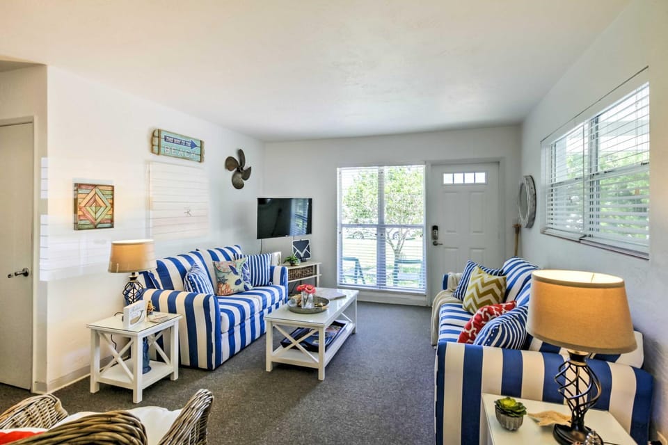 Walk to Beach: New Smyrna Beach Abode w/ BBQ! House in New Smyrna Beach