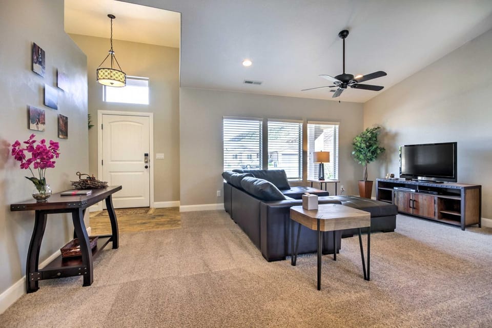 Scenic La Verkin Home: 20 Mi to Zion National Park House in Toquerville
