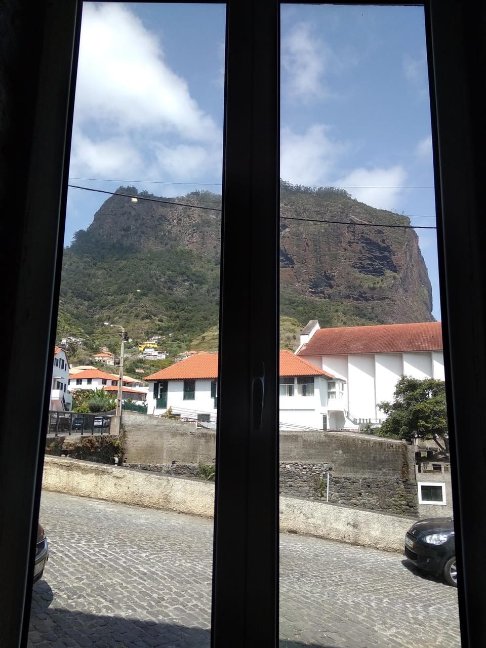 Souza Beach Apartment - Porto da Cruz - Studio & Suite House in Madeira District