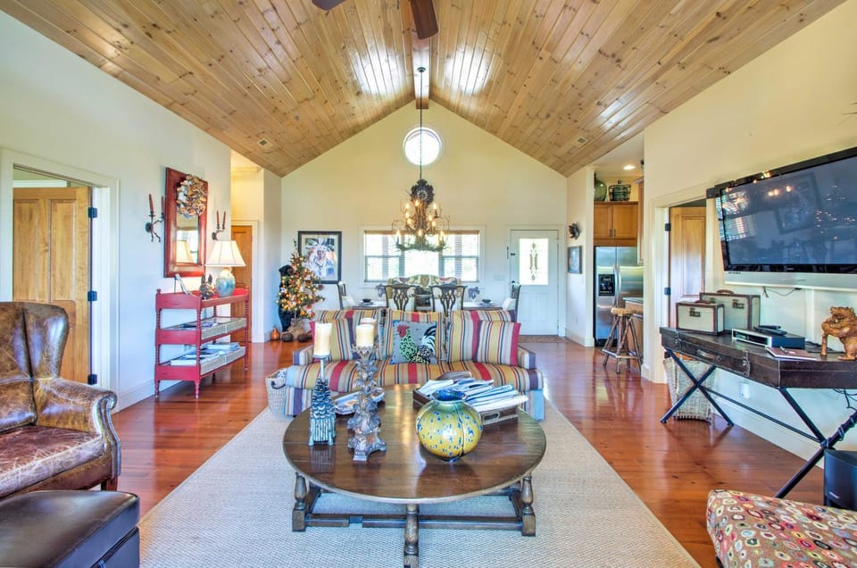 Bryson City Condo w/ Spectacular Views & Amenities House in Swain County