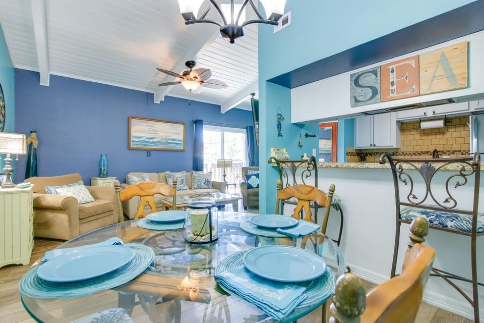 Beachfront, Pet-Friendly South Padre Island Condo House in South Padre Island