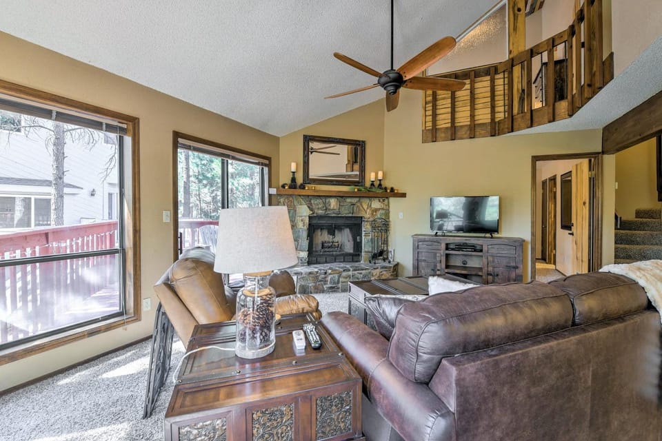 Wooded Retreat w/ Deck: 4 Mi to Downtown Flagstaff House in Flagstaff