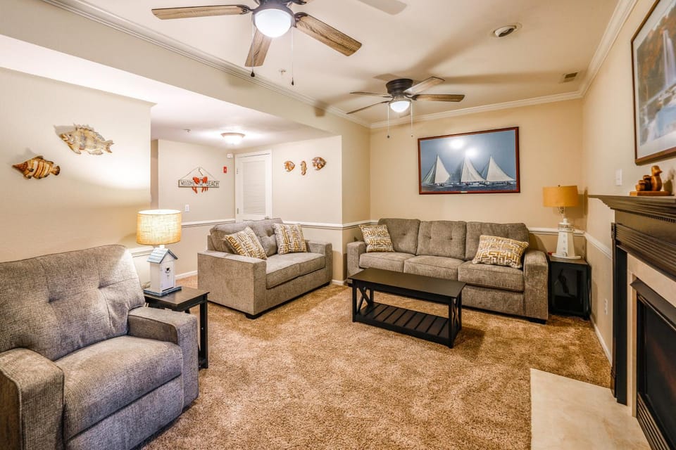 Pool Access & Deck: Bethany Beach Gem House in Ocean View
