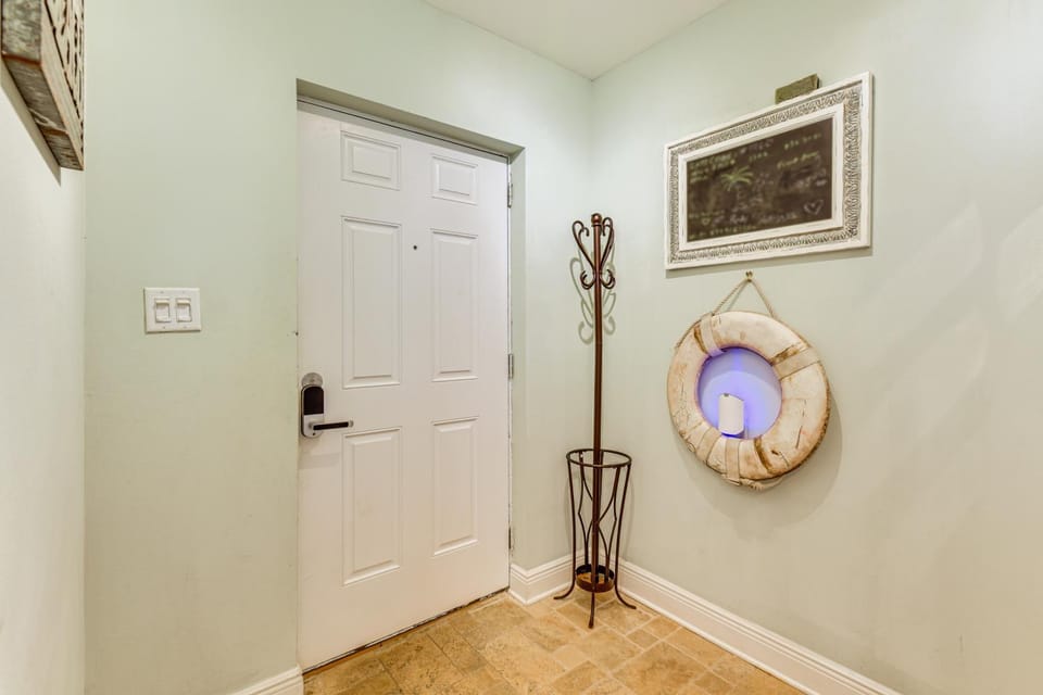 Seaside Panama City Beach Condo w/ Outdoor Pool! House in Lower Grand Lagoon