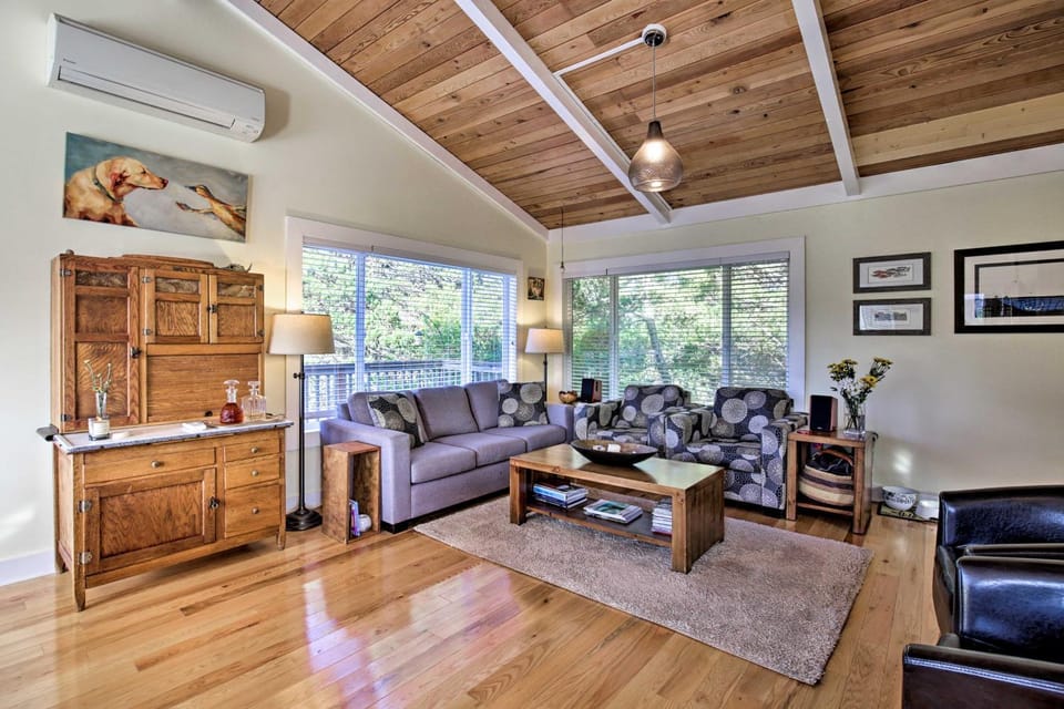 Private Rockaway Beach Retreat: 2 Blocks to Ocean! House in Rockaway Beach
