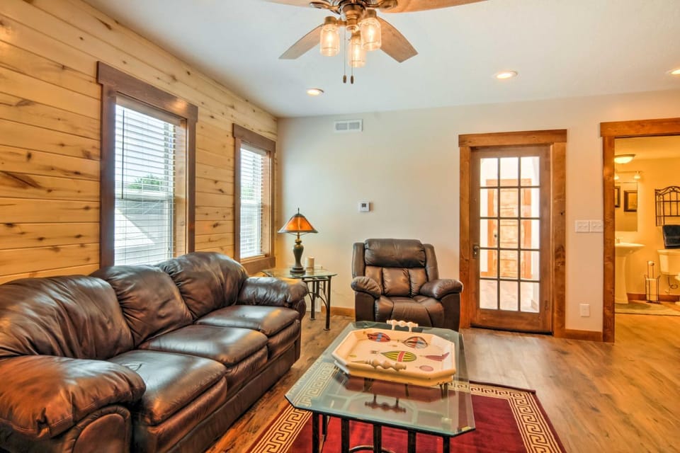 Updated Main St Apt. Near Fishlake & Capitol Reef! Apartment in Utah