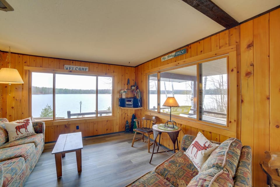 Lakefront Cabin w/ Private Dock & Beach! Cabin in Wisconsin