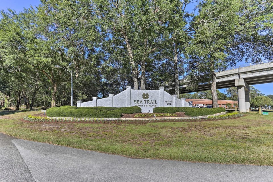 Sunset Beach Retreat - Monthly Rentals Welcome! House in Sunset Beach