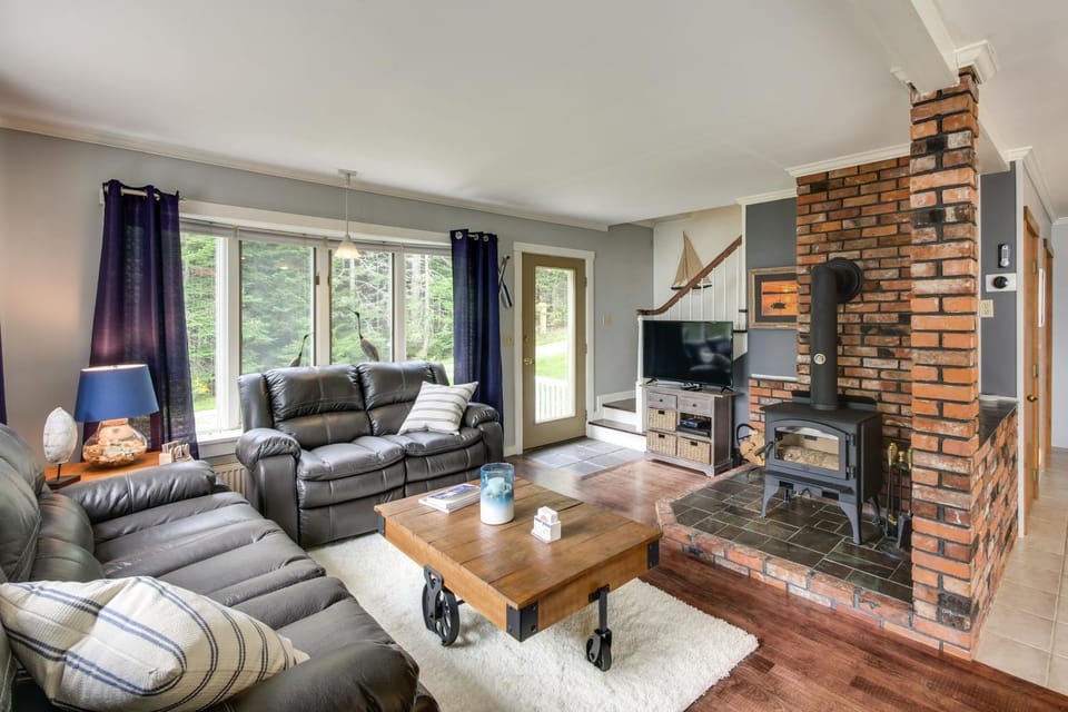 Enchanting Waterfront Sorrento Home w/ Deck! House in Sorrento