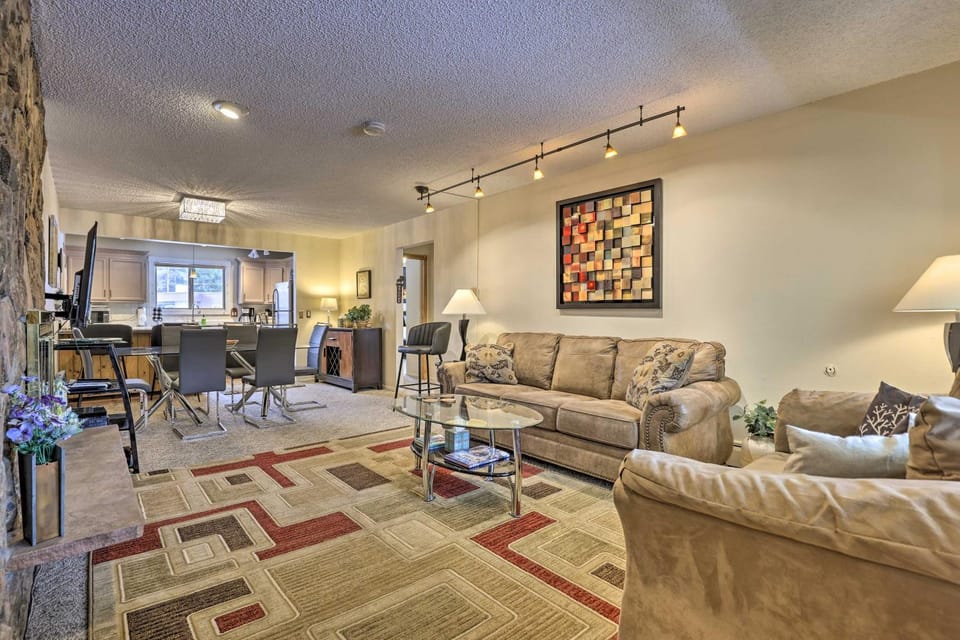 Condo on Fraser River < 4 Mi to Winter Park Resort House in Fraser