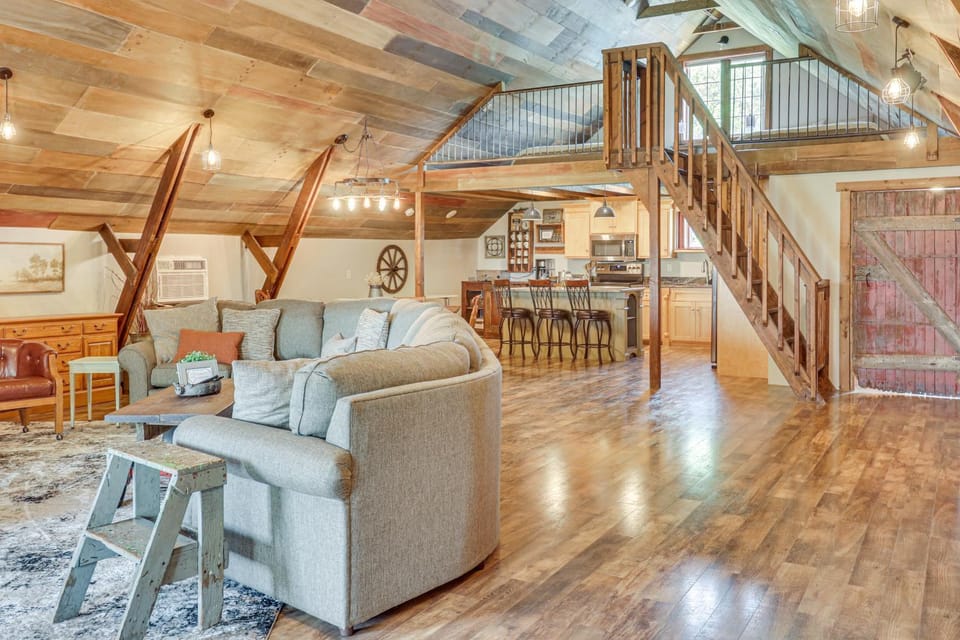 Unique, Renovated Barn Vacation Rental in Donnelly House in Minnesota