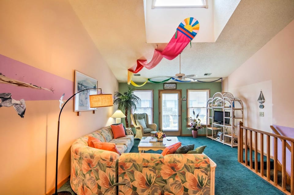 Kitty Hawk Townhome at Sea Dunes - Walk to Beach! House in Kitty Hawk