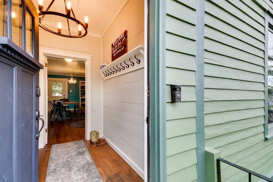 Red Lodge Home on Broadway - 15 Min to Ski Resort! House in Red Lodge
