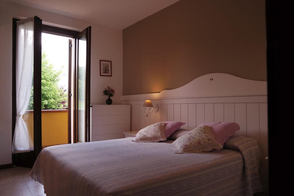 Day, Photo of the whole room