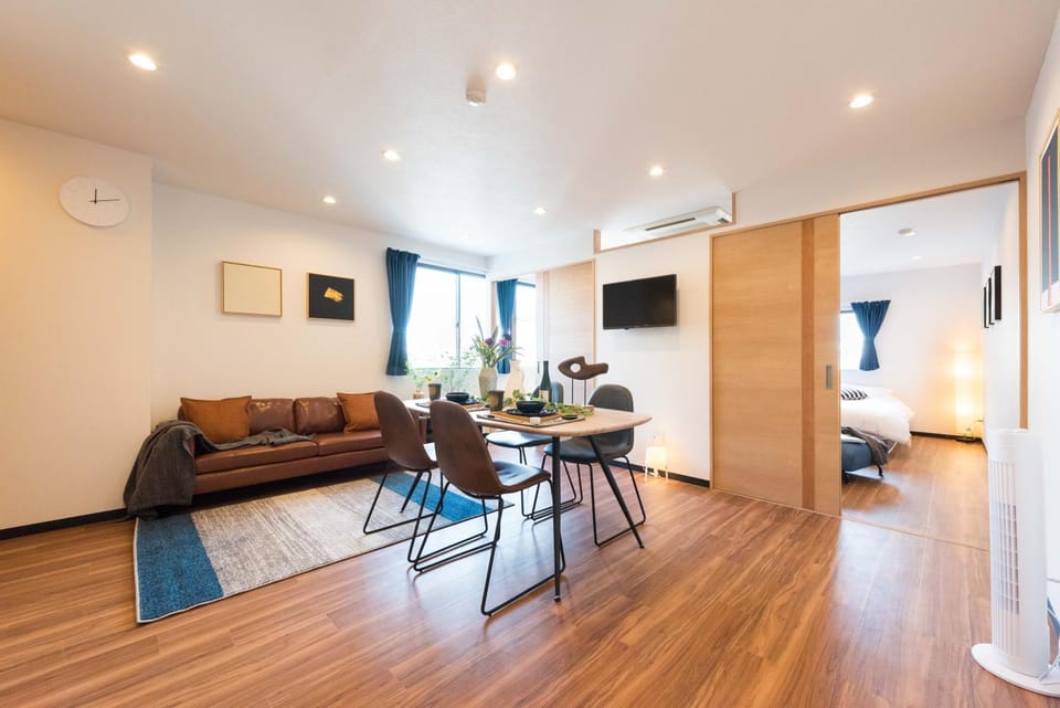 TORA HOTEL Tokyo Skytree 寅ホテル スカイツリーF Apartment in Japan