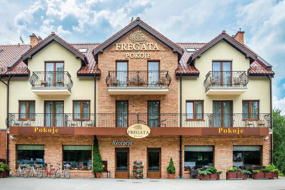 Property building, Facade/entrance