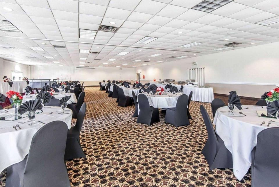 Banquet/Function facilities