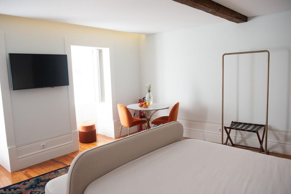 Communal lounge/ TV room, Bedroom