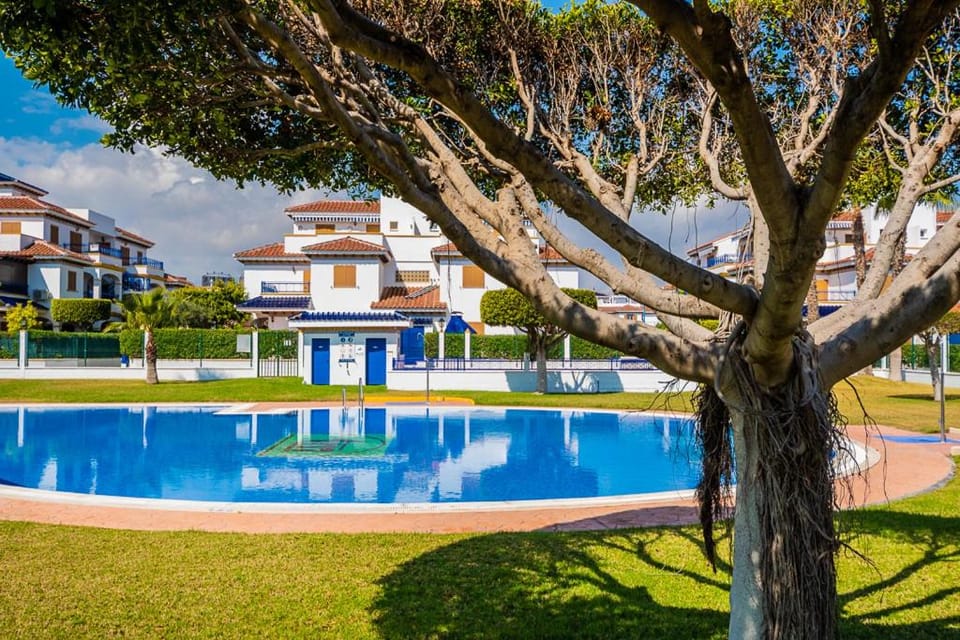 Lovely apartment near the beach Apartment in Andalusia