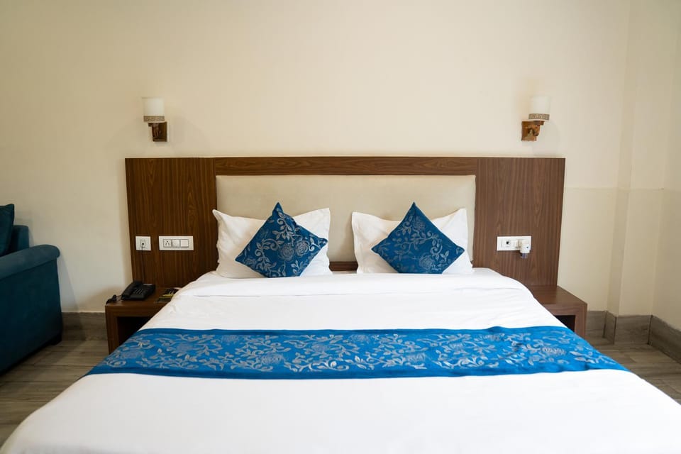 Bed, Photo of the whole room