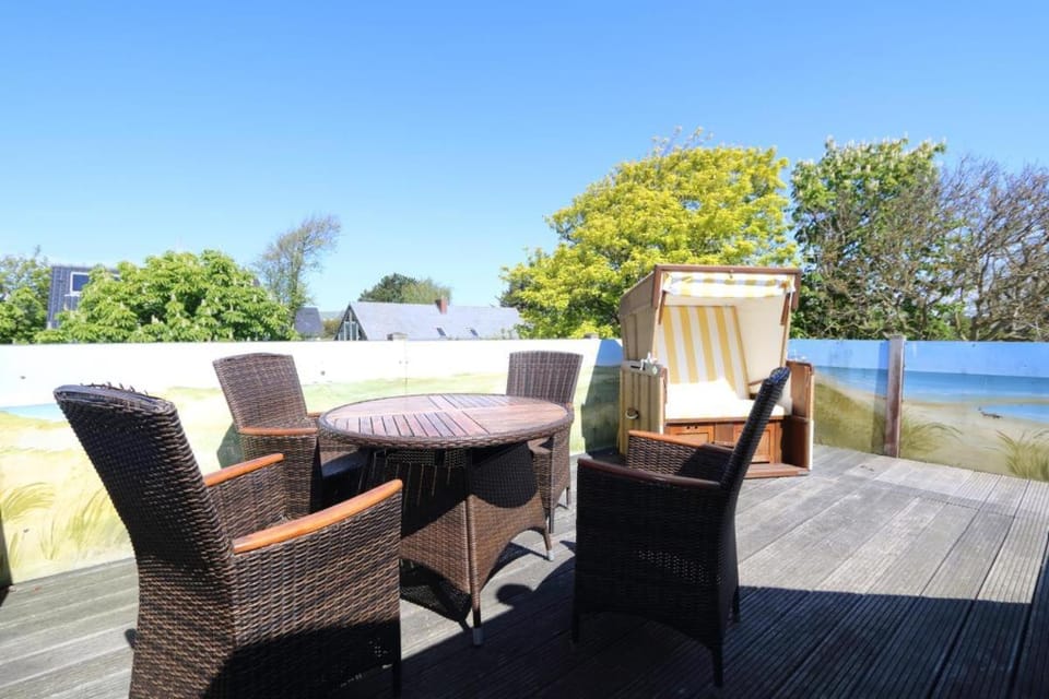Haus Krauthahn DG Apartment in Westerland