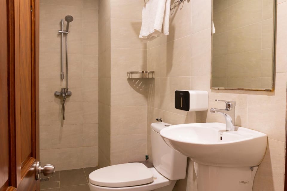 Shower, Bathroom