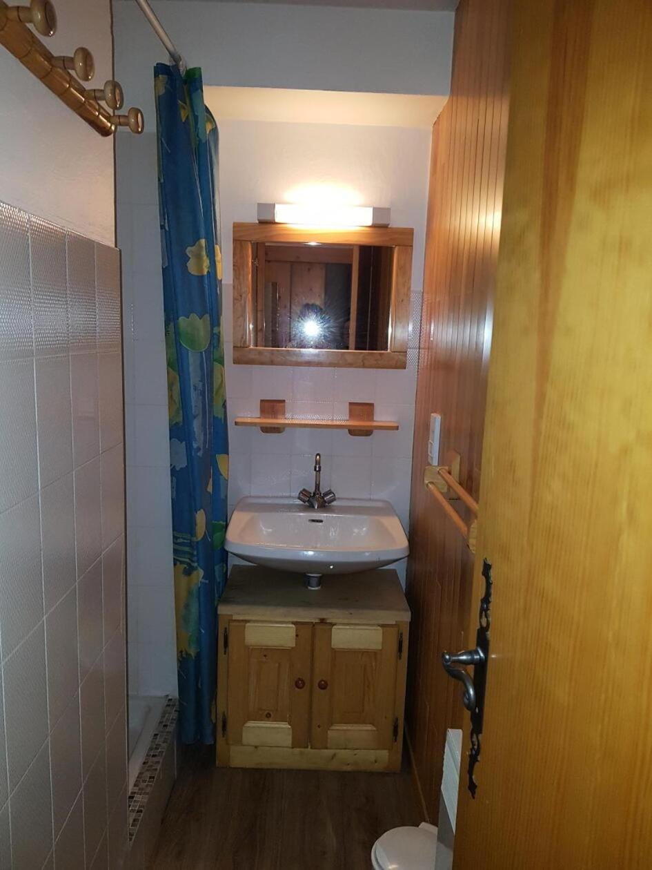 Résidence Le Chardonnet - 2 Pièces pour 6 Personnes MAE-3310 Apartment in Champagny-en-Vanoise