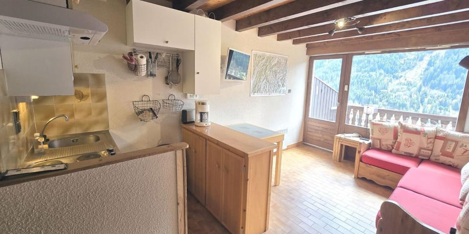 Résidence Dryades - Les Hauts De Planchamp - 3 Pièces pour 6 Personnes MAE-3315 Apartment in Champagny-en-Vanoise