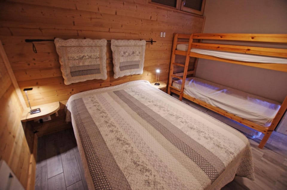 Résidence Le Seillon - 3 Pièces pour 6 Personnes MAE-3325 Apartment in Champagny-en-Vanoise