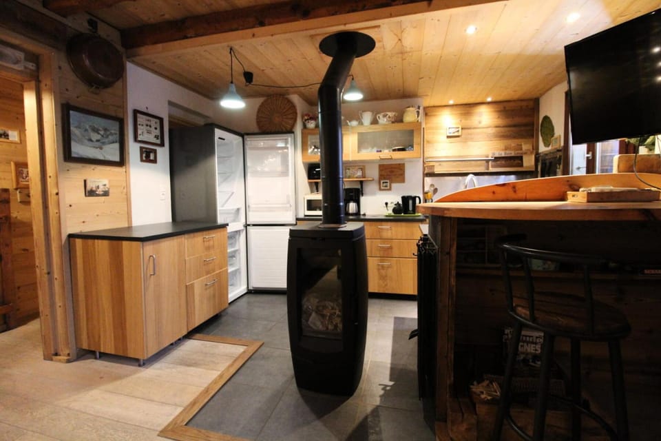 Chalet Bobech - Chalet traditionnel décor bois, très chaleureux et convivial. MAE-3379 Chalet in Tignes