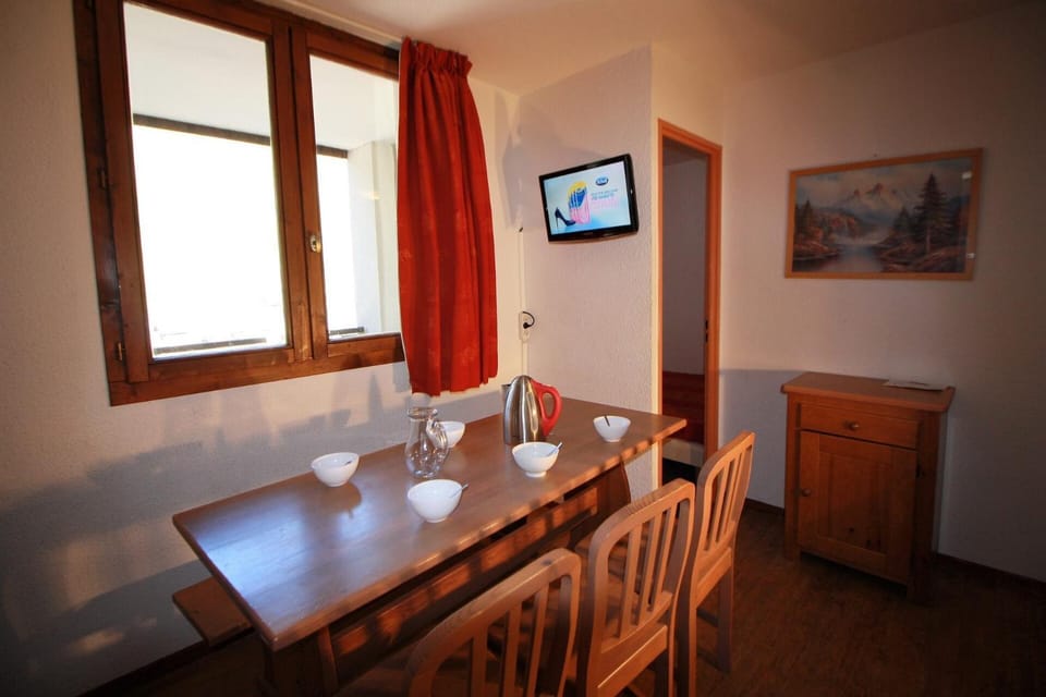 Résidence Rond Point Des Pistes - proximité immédiate des pistes et des remontées mécaniques (Funiculaire) MAE-3472 Apartment in Tignes
