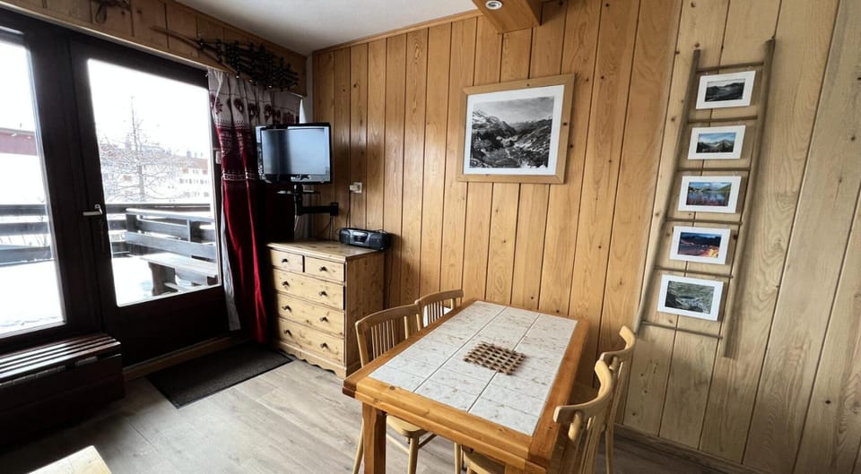Résidence Bec Rouge - Sur les pistes, studio de charme MAE-3662 Apartment in Tignes
