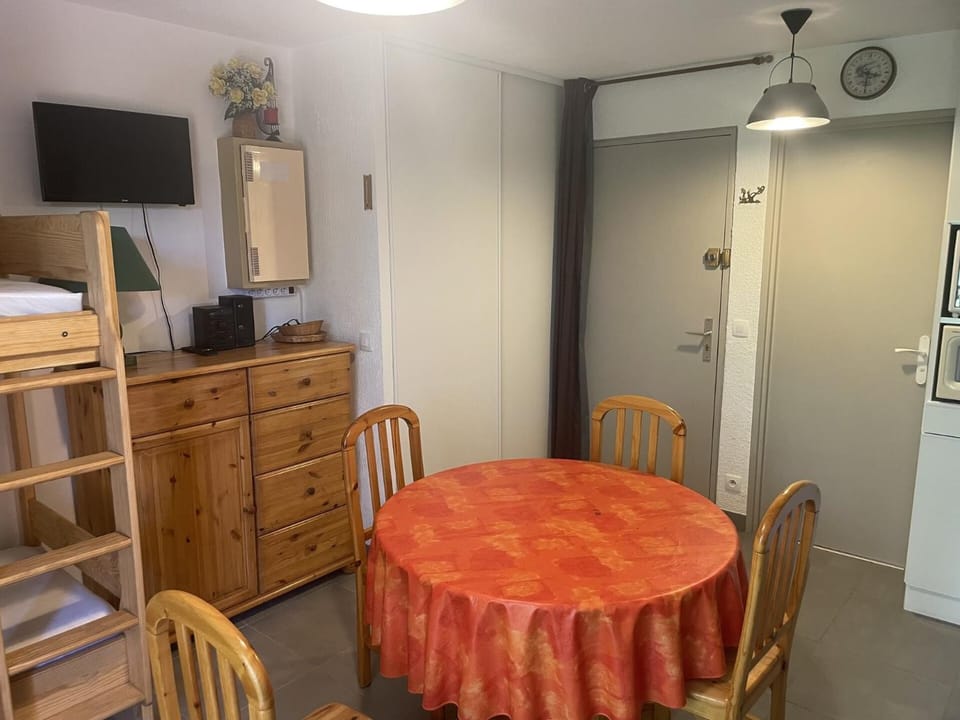 Résidence Rond Point I - studio 2/3 personnes MAE-2802 Apartment in Provence-Alpes-Côte d'Azur