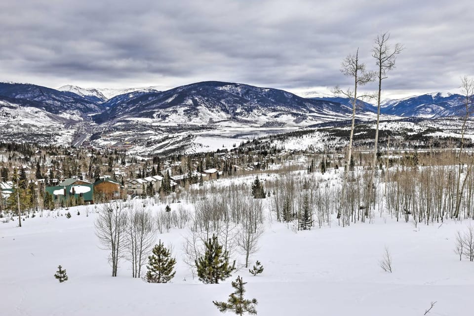 Newly Remodeled Mtn-View Condo in Silverthorne House in Wildernest