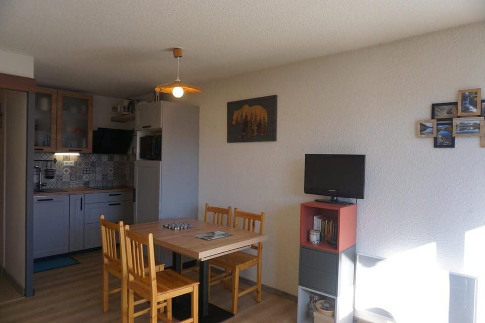Résidence Piniers - studio cabine 4 personnes MAE-2828 Cabin in Provence-Alpes-Côte d'Azur