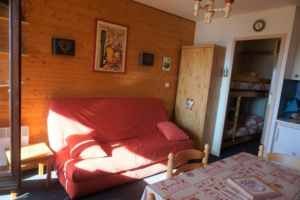 Résidence Plein Soleil Ii - studio cabine 4 personnes MAE-2850 Cabin in Provence-Alpes-Côte d'Azur