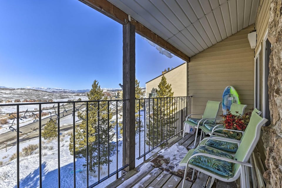 Ski, Soak & Explore! Granby Getaway w/ Mtn Views House in Granby