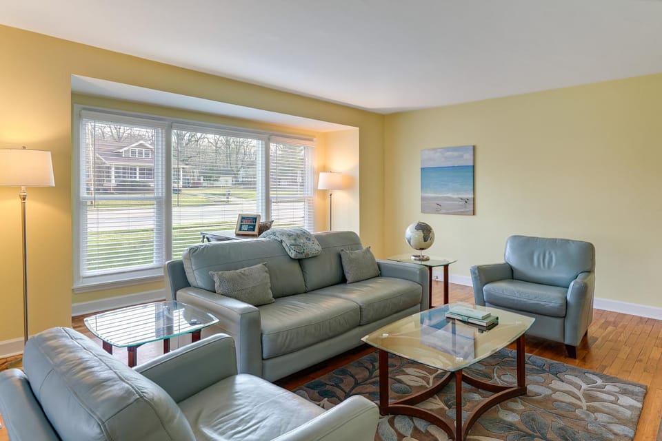 Williams Bay Retreat: Walk to Geneva Lake & Town! House in Williams Bay