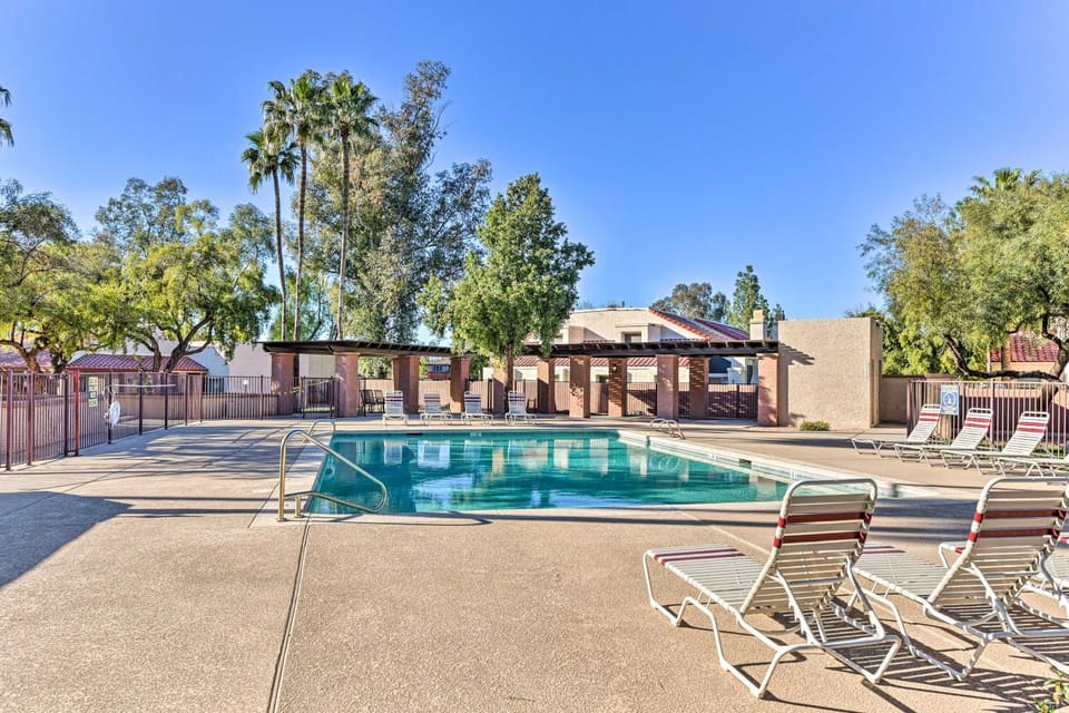 Walk to Sloan Park: Apt w/ Pool Access in Mesa House in Tempe