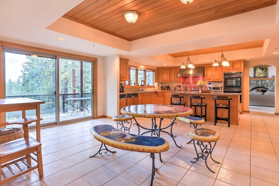 Mtn & Lake Views: Incline Village Ski Chalet House in Incline Village