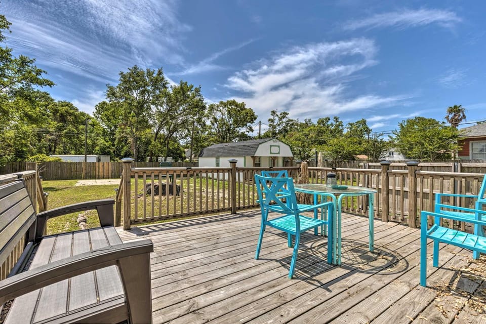 Cozy Gulfport Home: Walk to Beach, Marina & Casino House in Gulfport