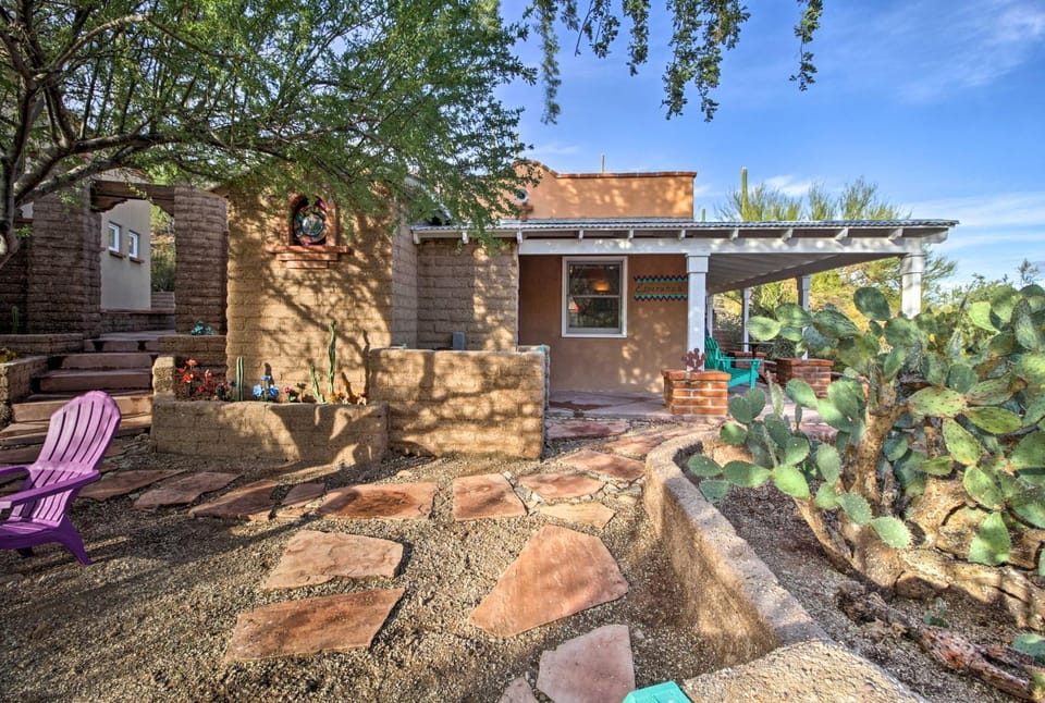 'Esperanza' Retreat in Tucson w/ Private Patio House in Arizona
